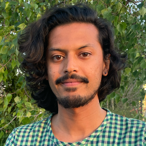 Portrait photo of Arnav Adhikari