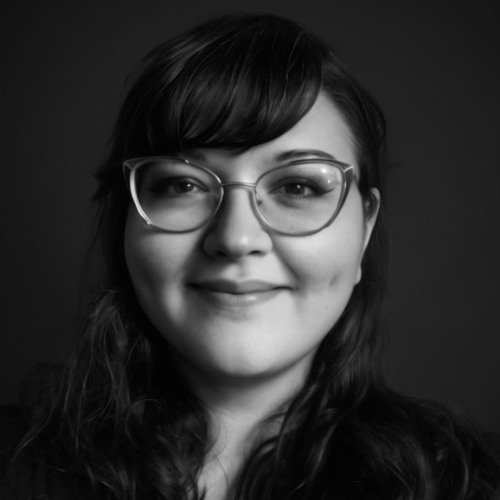 Portrait photo of Sloan Geddes