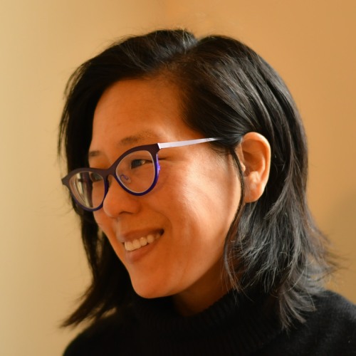 Portrait photo of Shelley Lee