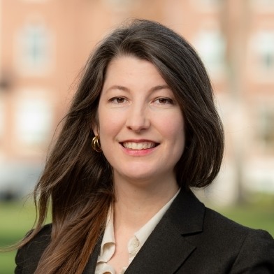 Portrait photo of Christelle Alvarez